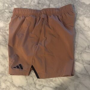 Adidas faded red D4T 5” Performance Shorts